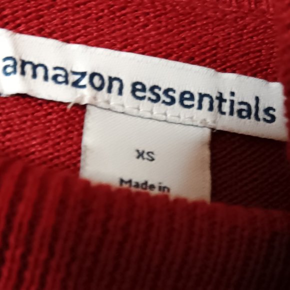 Amazon Essentials Women's Liteweight Turtle-Neck - Picture 6 of 12